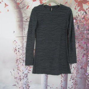 Bisou Bisou Grey Ruffles Waves Long Sleeve Dress